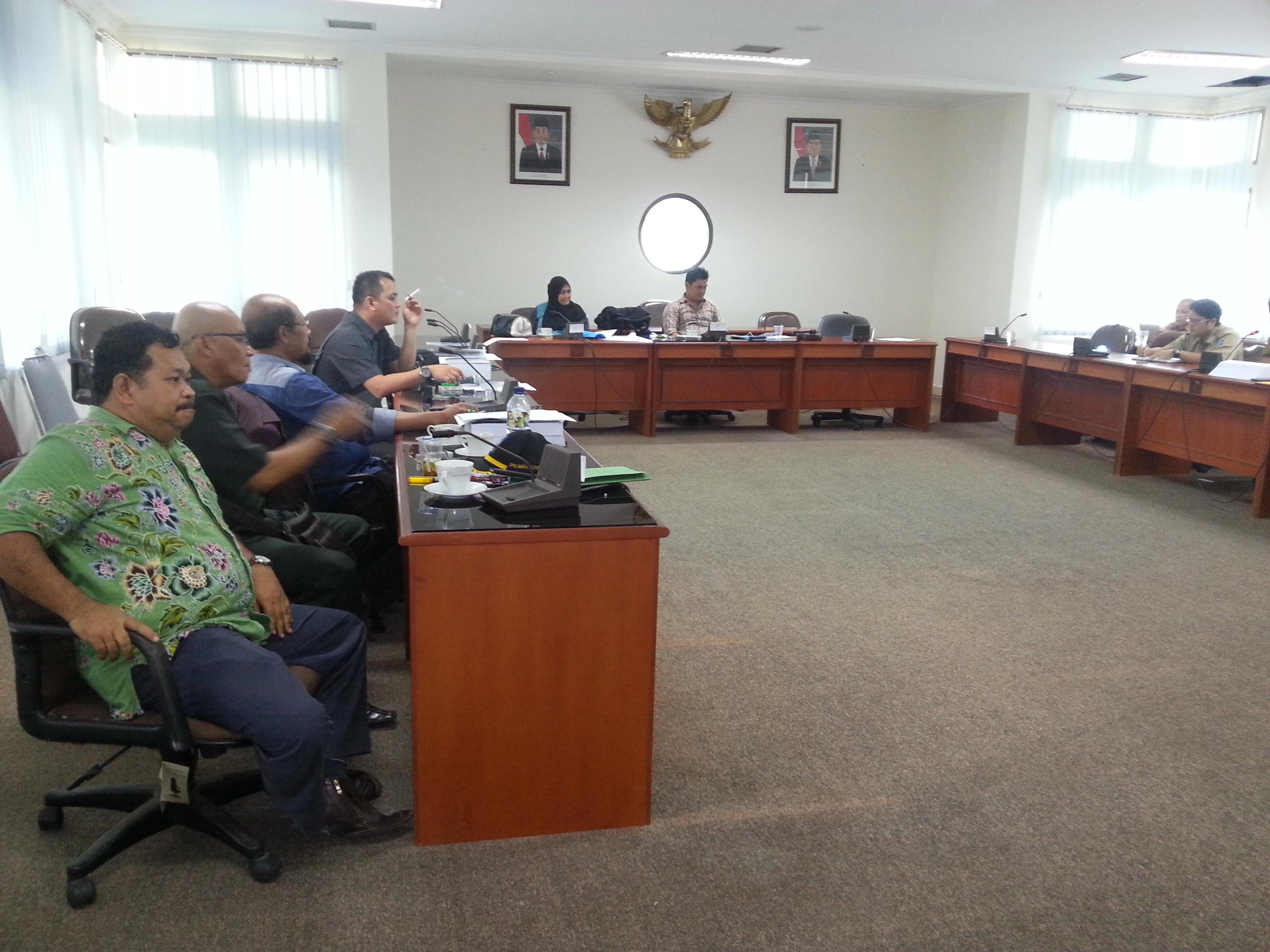 Rapat Koordinasi Terkait Pembahasan LKPJ Gubernur Tahun 2015