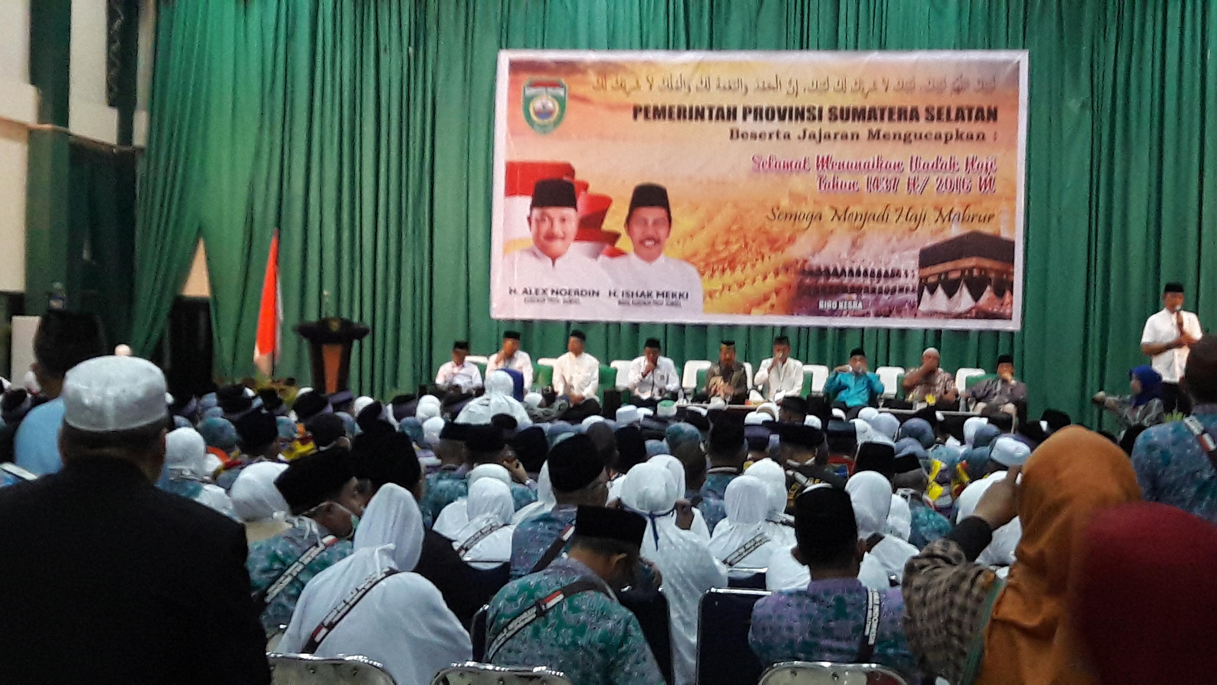 Hidayat Arsani Melepas 233 Jemaah Haji Asal Bangka, Bangka Tengah dan Bangka Selatan