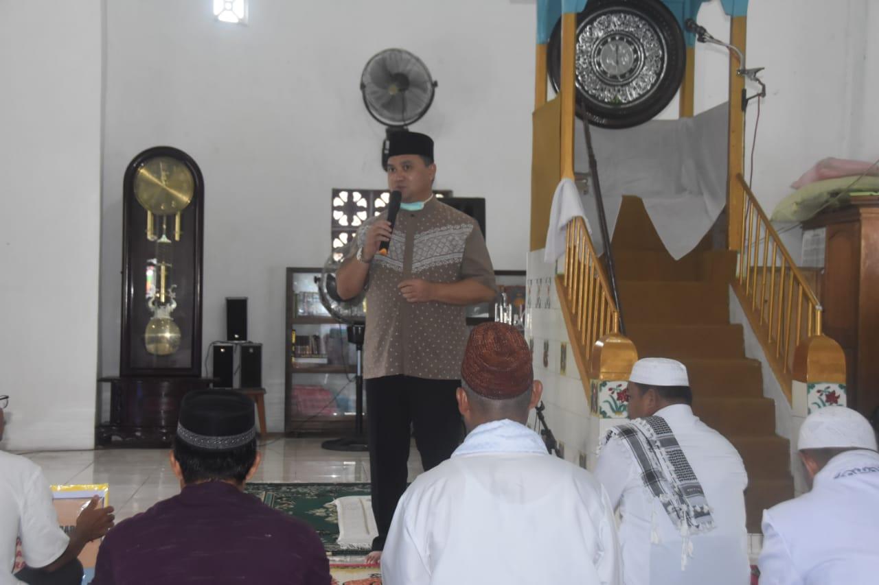 Gubernur Ajak Masyarakat Puding Besar Hidup Bersih