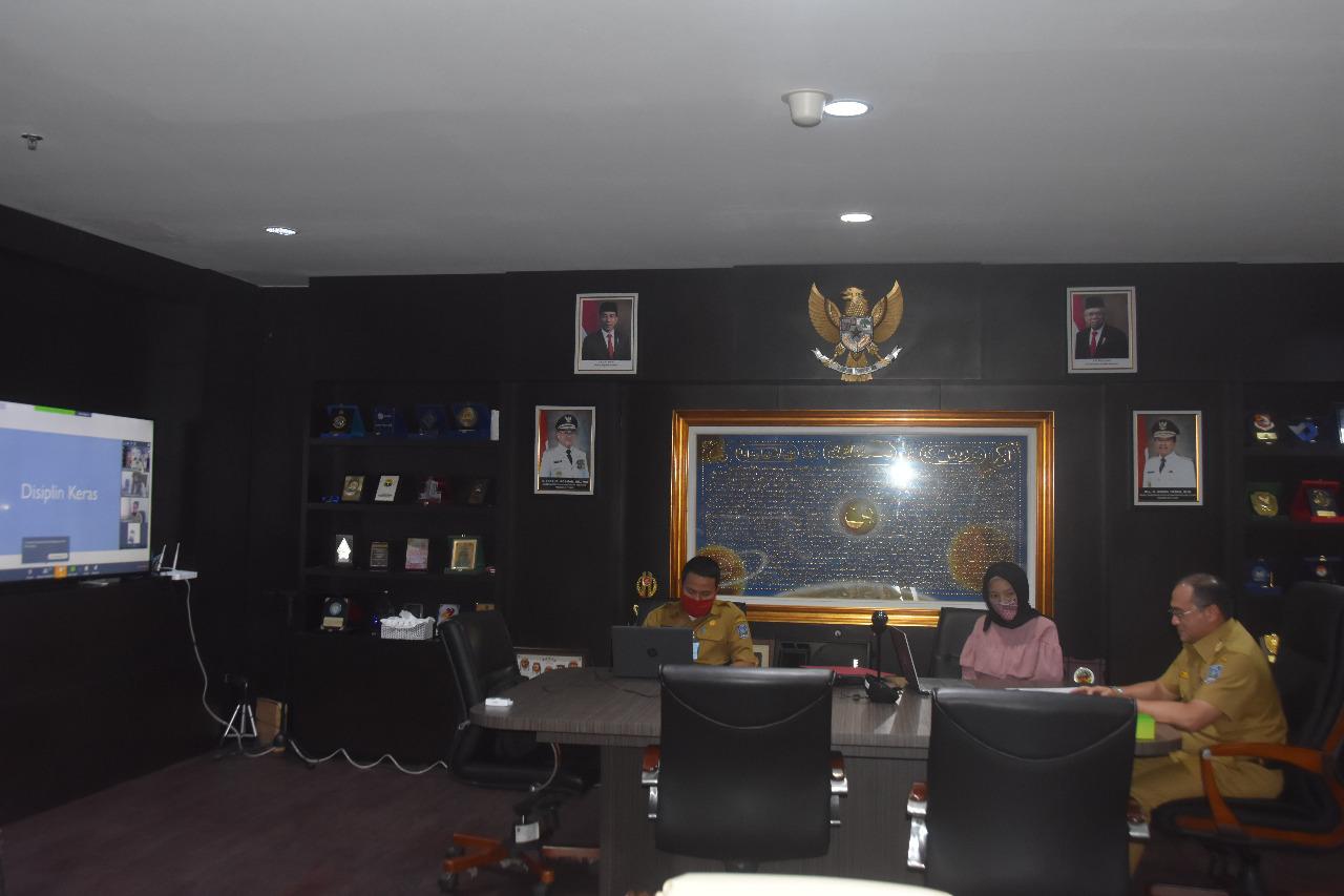 Gubernur Ajak Siswa Rajin Sedekah 