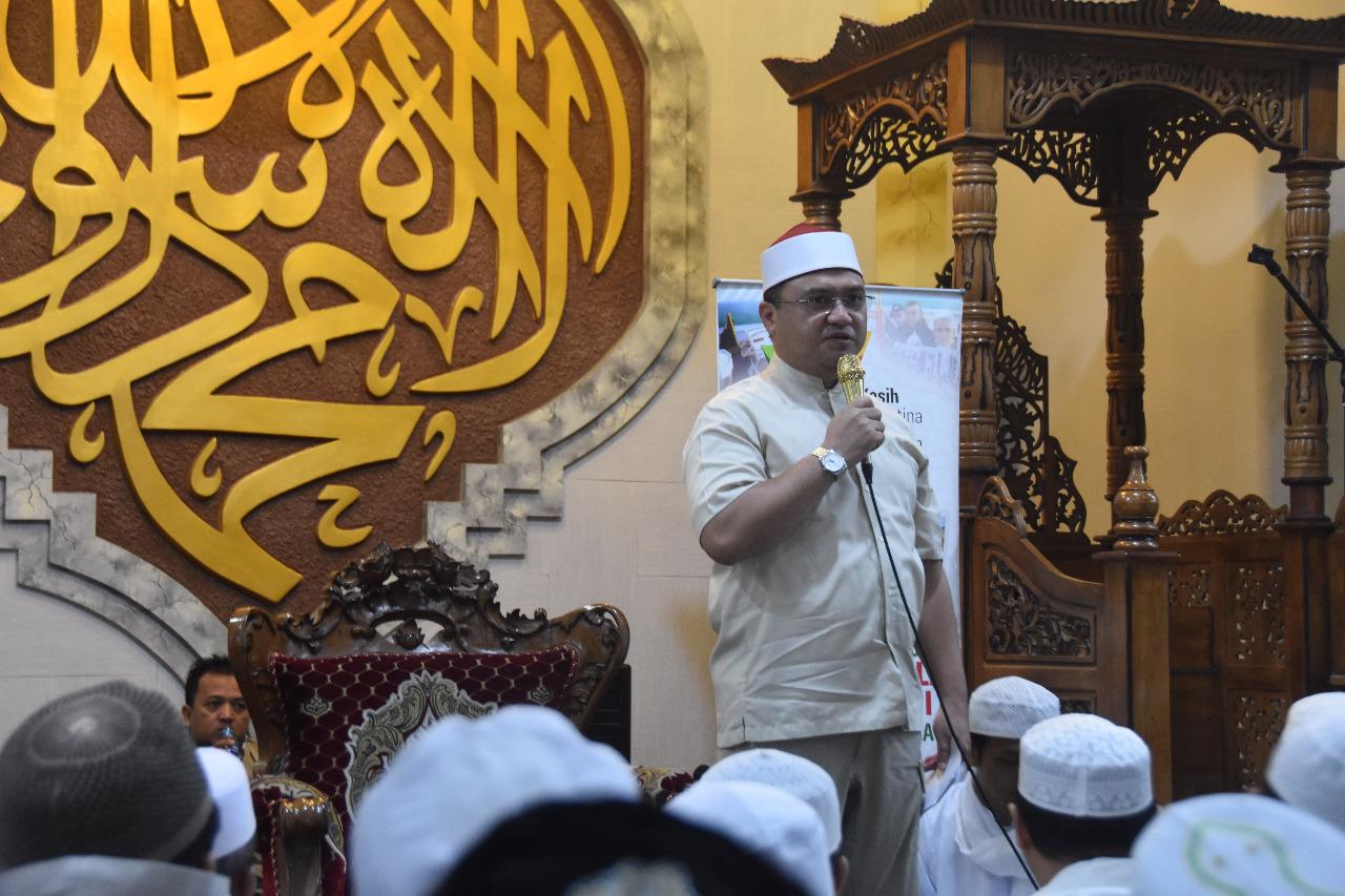 Gubernur Subuh Berjemaah di Masjid Al-Iman, Air Itam