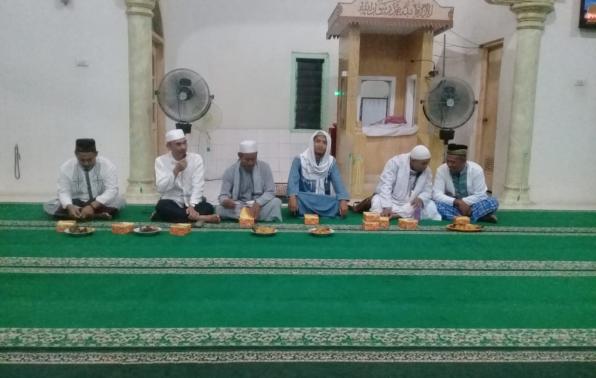 Ceramah agama oleh ust. Abdurrahman Ismail di Masjid Baitul Rahman Desa Kurau Kecamatan Koba Kabupaten Bangka Tengah Ceramah agama oleh ust. Abdurrahman Ismail di Masjid Baitul Rahman Desa Kurau Kecamatan Koba Kabupaten Bangka Tengah