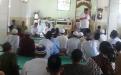 Wakil Gubernur saat sesi tanya jawab dengan masyarakat Desa Tiram Tukak Sadai Bangka Selatan di Masjid Al Furqon, Jumat 20 November 2015