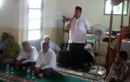 Wakil Gubernur dalam sambutannya pada Safari Jumat di Masjid Al Furqon Desa Tiram Tukak Sadai Bangka Selatan, Jumat 20 November 2015